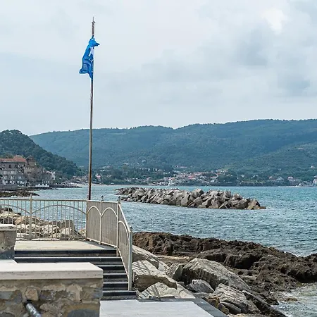 Guest house Un Posto Al Mare 4*