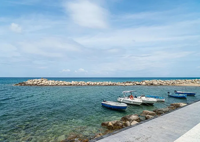 Un Posto Al Mare 4*